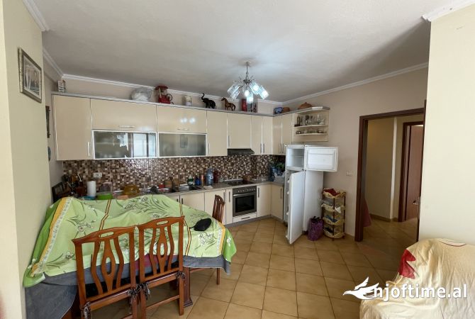 Shtepi ne shitje 2+1 ne Tirane - 120,000 Euro