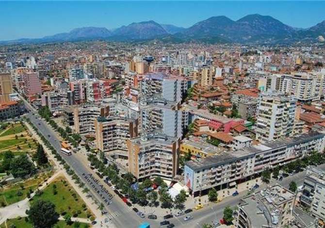 Shtepi ne shitje 3+1 ne Tirane - 250,000 Euro