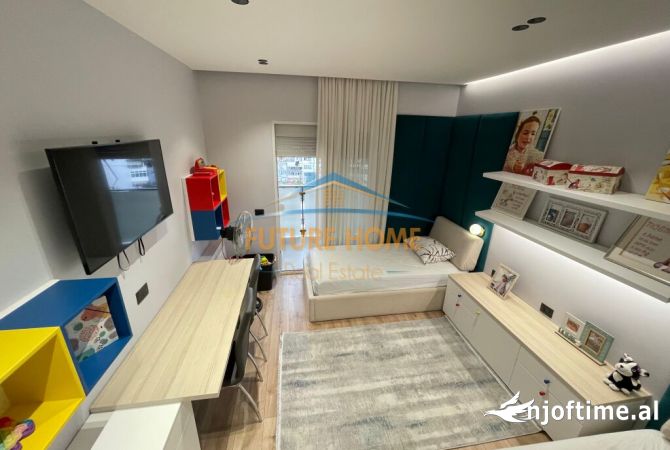 Shtepi ne shitje Apartament ne Tirane, 2+1, Mobilimi E mobiluar, Pagesa 265,000  Euro.