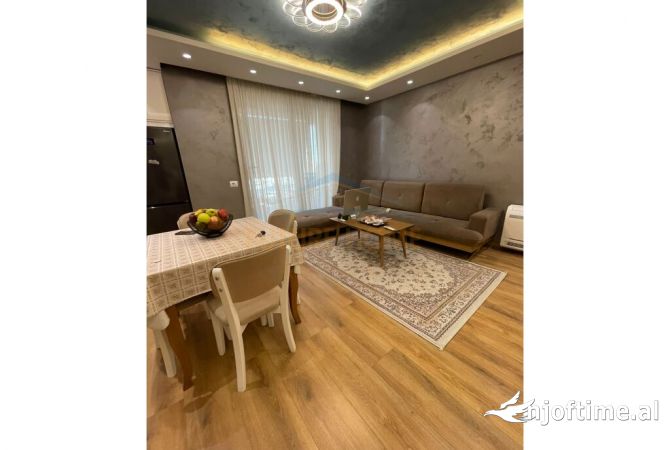Shtepi ne shitje 2+1 ne Tirane - 200,000 Euro