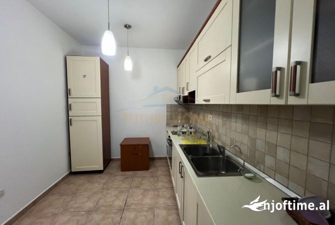 Ambient per zyra ne Bllok