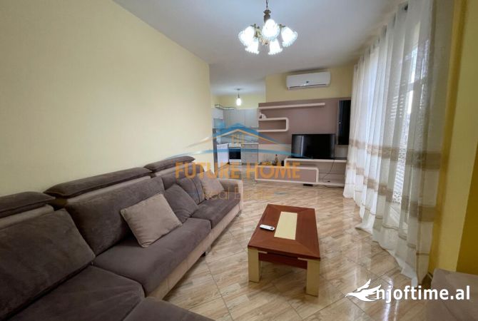 Shtepi ne shitje 1+1 ne Tirane - 160,000 Euro