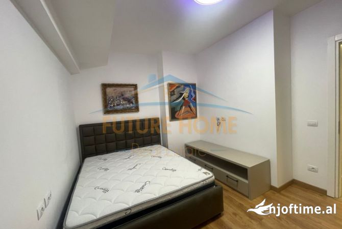 Shtepi me qera 2+1 ne Tirane - 1,400 Euro