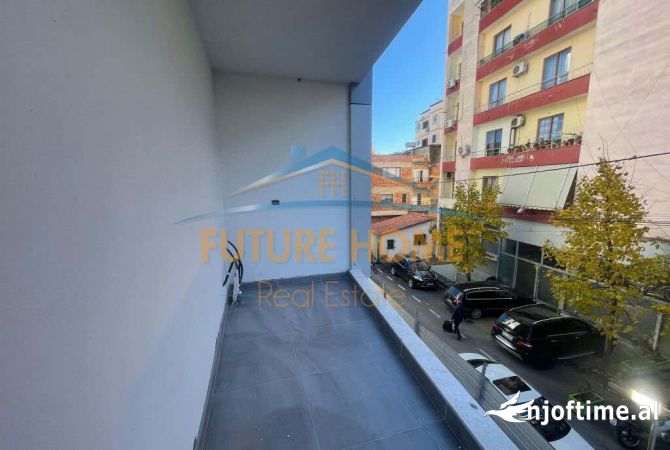 Shtepi ne shitje 1+1 ne Tirane - 160,000 Euro
