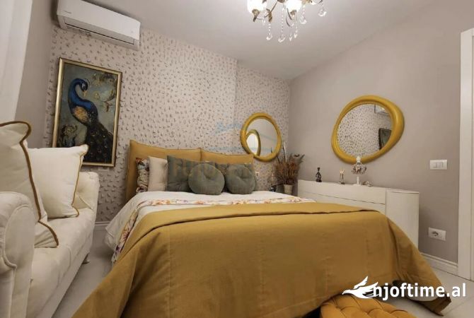 Shtepi me qera Apartament ne Tirane, 2+1, Mobilimi E mobiluar, Pagesa 1,500  Euro.