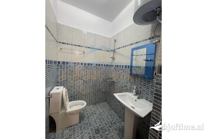 Shtepi ne shitje 1+1 ne Tirane - 140,000 Euro