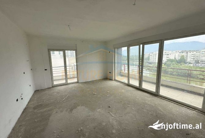 Shtepi ne shitje 3+1 ne Tirane - 320,620 Euro