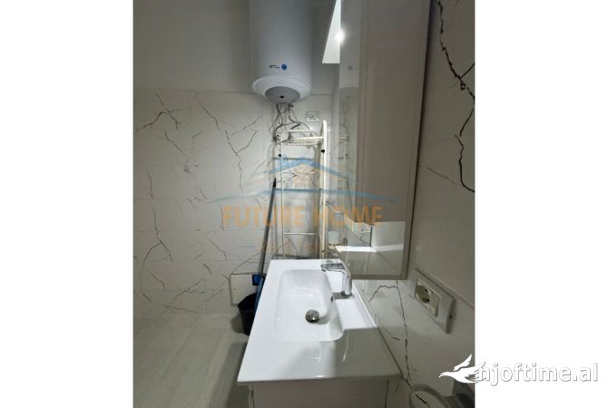 Shtepi me qera Apartament ne Tirane, Garsoniere, Mobilimi E mobiluar, Pagesa 450  Euro.