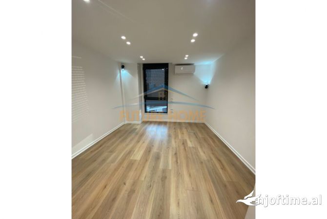 Ambient biznesi me qera 3+1 ne Tirane - 850 Euro