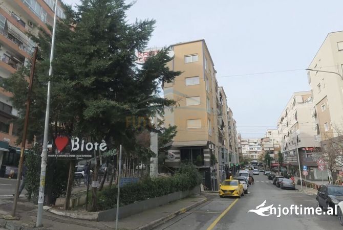 Shtepi ne shitje 3+1 ne Tirane - 315,000 Euro