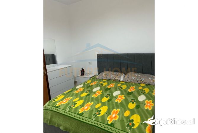 Shtepi me qera Apartament ne Tirane, 2+1, Mobilimi E mobiluar, Pagesa 450  Euro.