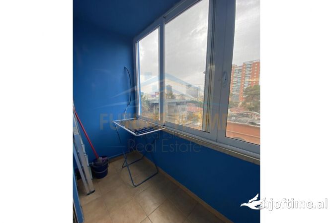 Shtepi me qera Apartament ne Tirane, 1+1, Mobilimi E mobiluar, Pagesa 1,500  Euro.