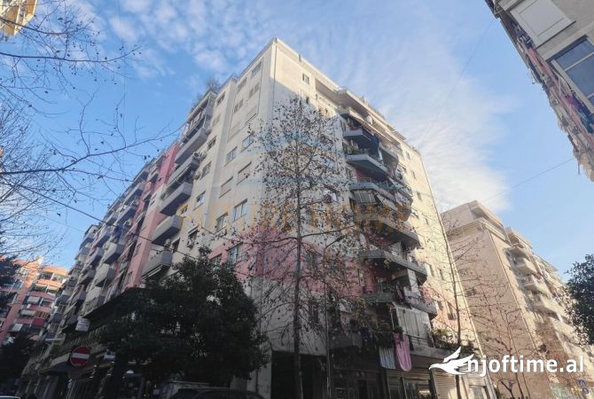 Shtepi ne shitje Apartament ne Tirane, 2+1, Mobilimi E mobiluar, Pagesa 139,000  Euro.