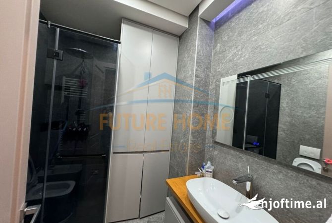 Shtepi ne shitje Apartament ne Tirane, 2+1, Mobilimi E mobiluar, Pagesa 550,000  Euro.