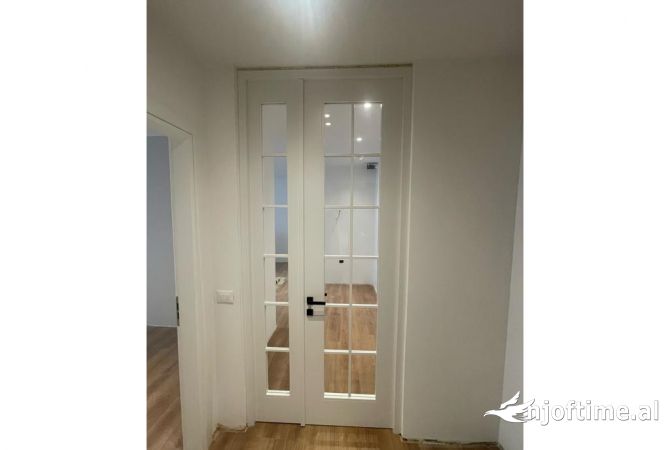 Shtepi ne shitje 2+1 ne Tirane - 250,000 Euro