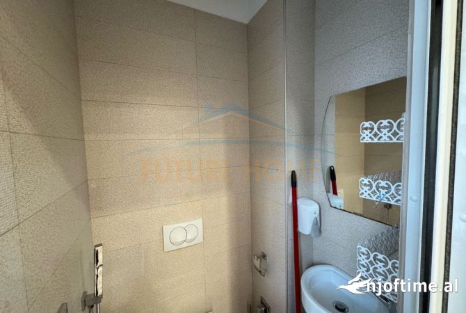 Shtepi ne shitje Apartament ne Tirane, 2+1, Mobilimi E mobiluar, Pagesa 340,000  Euro.