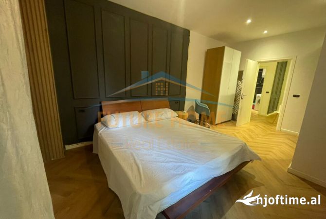 Shtepi ne shitje 2+1 ne Tirane - 280,000 Euro