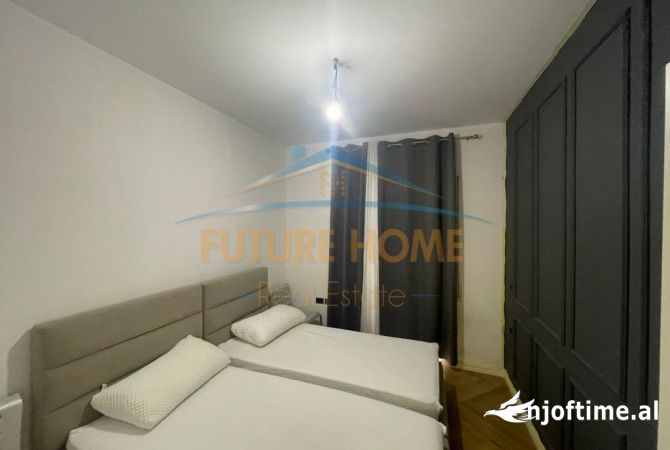 Shtepi ne shitje Apartament ne Tirane, 2+1, Mobilimi E mobiluar, Pagesa 280,000  Euro.