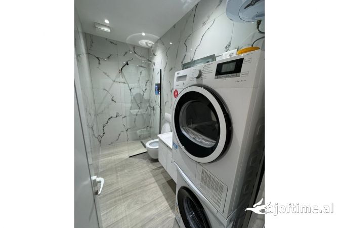 Shtepi me qera 1+1 ne Tirane - 400 Euro