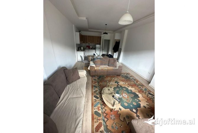 Shtepi ne shitje 1+1 ne Tirane - 143,500 Euro