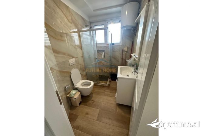 Shtepi ne shitje Apartament ne Tirane, 1+1, Mobilimi E mobiluar, Pagesa 143,500  Euro.