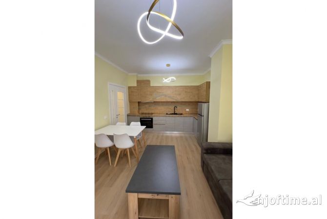 Casa in affitto 2+1 a Tirana - 550 Euro