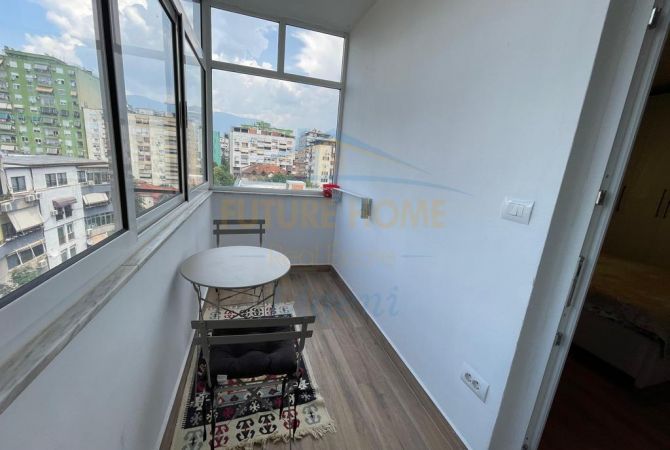 Shtepi me qera 2+1 ne Tirane - 1,800 Euro