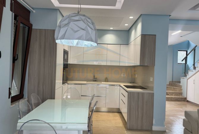 Shtepi ne shitje 3+1 ne Tirane - 475,000 Euro