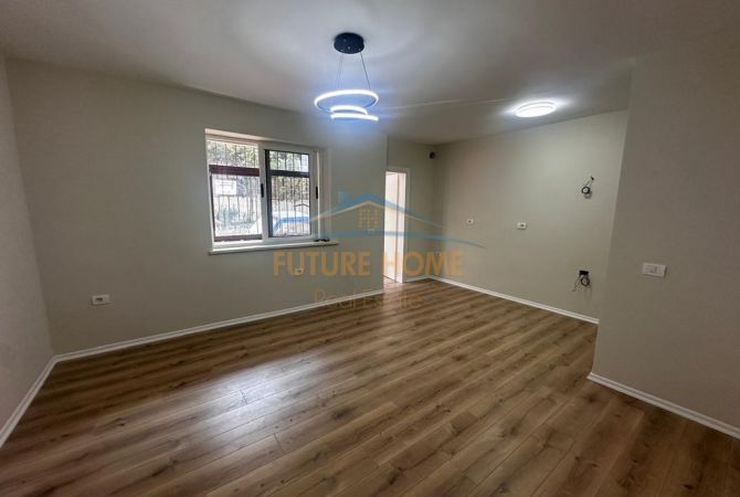 Shtepi ne shitje 1+1 ne Tirane - 87,000 Euro