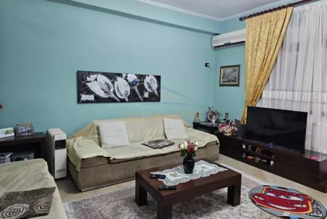 Shtepi ne shitje Apartament ne Tirane, 2+1, Mobilimi E mobiluar, Pagesa 255,000  Euro.