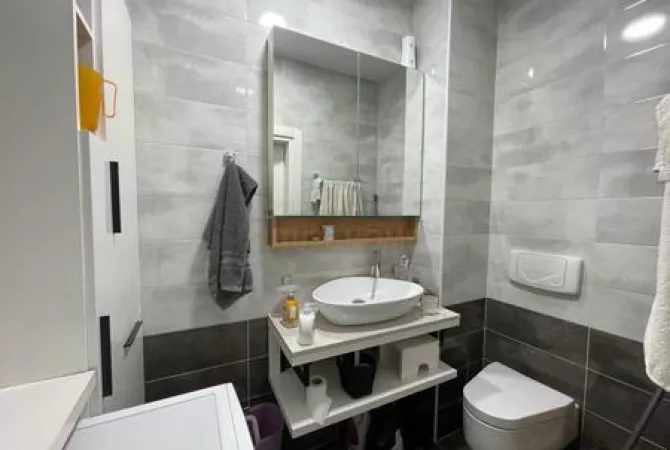 Shtepi ne shitje 2+1 ne Tirane - 210,000 Euro
