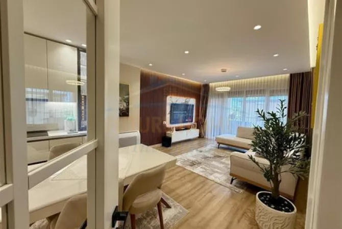 Shtepi ne shitje 2+1 ne Tirane - 253,000 Euro