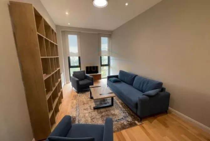 Shtepi ne shitje Apartament ne Tirane, 3+1, Mobilimi E mobiluar, Pagesa 700,000  Euro.