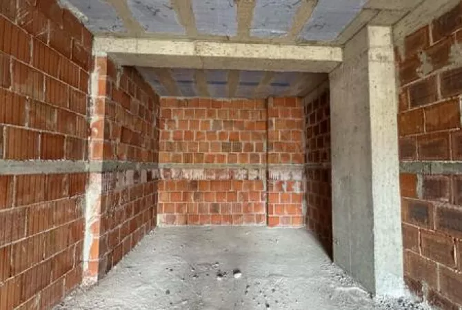 Shtepi ne shitje 2+1 ne Tirane - 171,000 Euro