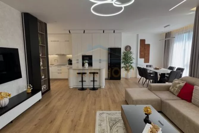 Shtepi ne shitje 3+1 ne Tirane - 312,000 Euro
