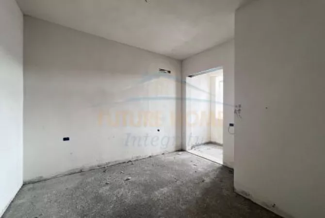 Shtepi ne shitje 1+1 ne Tirane - 115,000 Euro