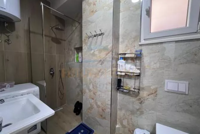 Shtepi ne shitje 1+1 ne Tirane - 135,000 Euro