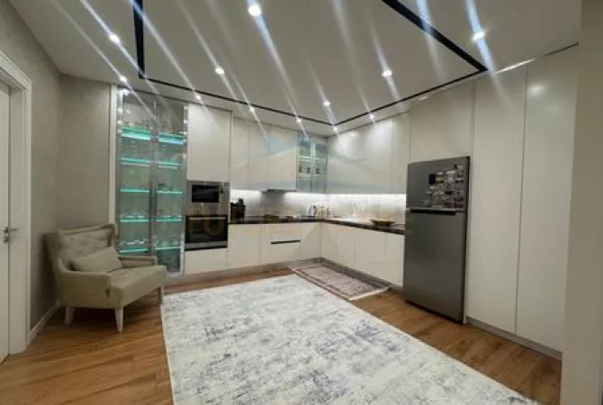Shtepi ne shitje 3+1 ne Tirane - 290,000 Euro