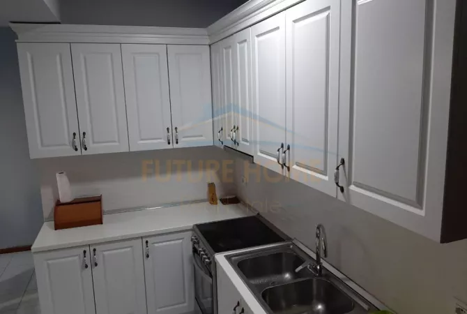 Shtepi ne shitje 2+1 ne Tirane - 175,000 Euro
