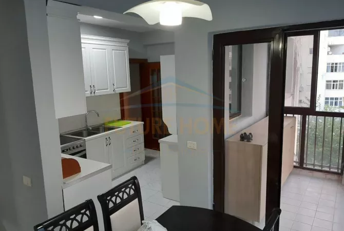 Shtepi ne shitje 2+1 ne Tirane - 175,000 Euro