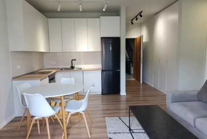 Shtepi ne shitje 2+1 ne Tirane - 250,000 Euro