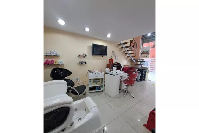 Ambient biznesi ne shitje 1+1 ne Tirane - 125,000 Euro