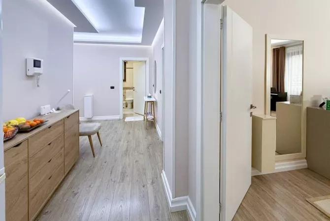 Shtepi me qera Vila Luksoze ne Tirane, 7+1, Mobilimi E mobiluar, Pagesa 4,500  Euro.