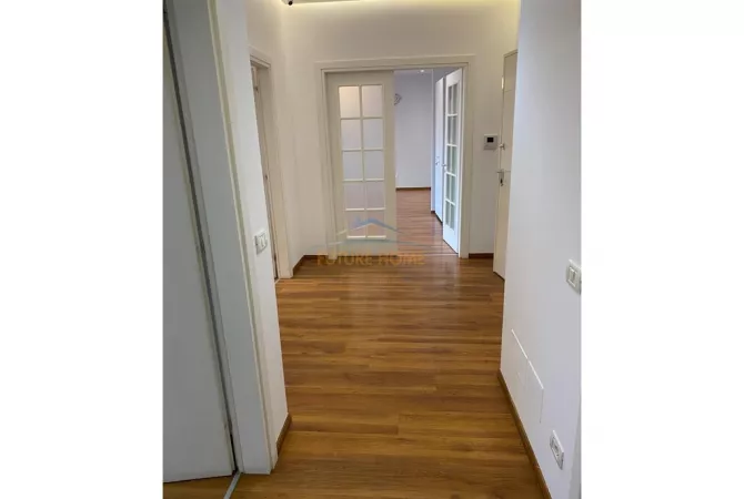 Shtepi ne shitje 3+1 ne Tirane - 425,000 Euro
