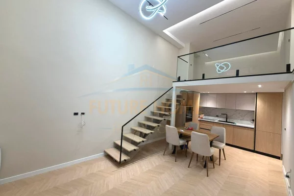 Shtepi ne shitje Duplex(shtepi me 2 kate) ne Tirane, 2+1, Mobilimi E mobiluar, Pagesa 195,000  Euro.