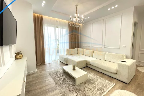 Shtepi me qera Apartament ne Tirane, 2+1, Mobilimi E mobiluar, Pagesa 2,100  Euro.