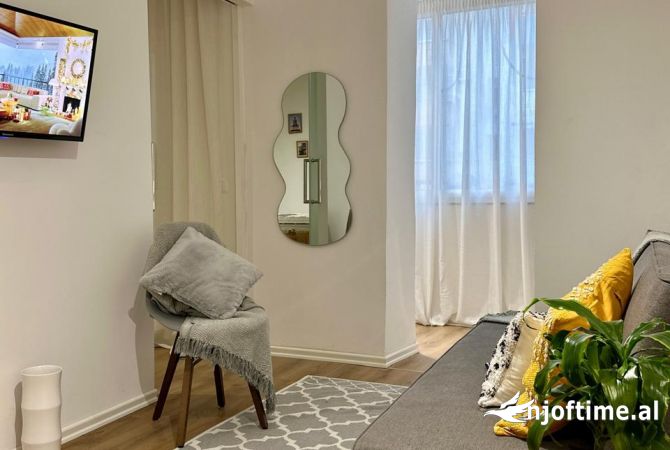 Shtepi me qera 1+1 ne Tirane - 650 Euro