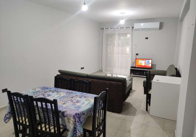 Shtepi me qera 1+1 ne Tirane - 250 Euro