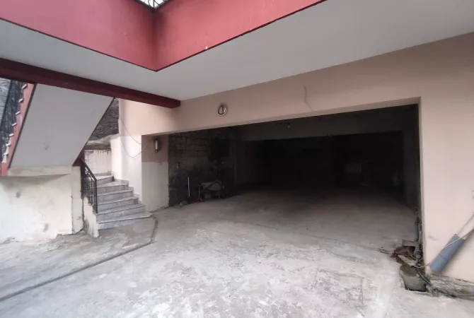 Shtepi me qera Apartament ne Tirane, 2+1, Mobilimi E mobiluar, Pagesa 400  Euro.