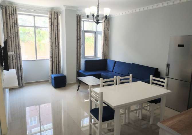 Shtepi me qera Apartament ne Tirane, 1+1, Mobilimi E mobiluar, Pagesa 300  Euro.